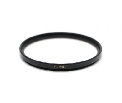 Светофильтр B+W 67 010 UV - Haze 1x E