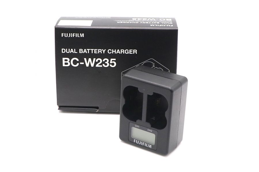 Зарядное устройство Fujifilm BC-W235