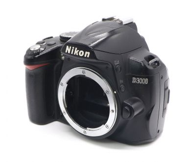 Купить Nikon D3000 body (пробег 60980 кадров) Nikon D3000 body (пробег 60980 кадров)