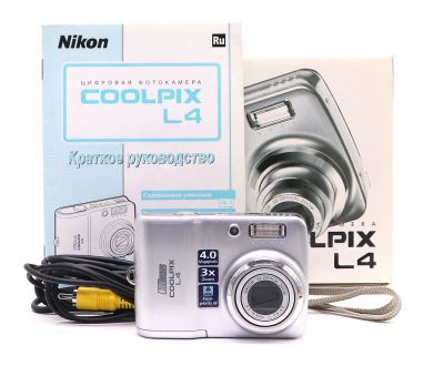 Nikon Coolpix L4 в упаковке