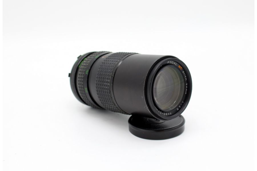 Focal MC auto zoom 4,5/80-200mm (Japan, 1980)