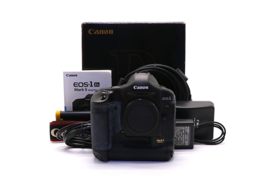 Canon EOS 1Ds Mark II body в упаковке (пробег 5680 кадров)