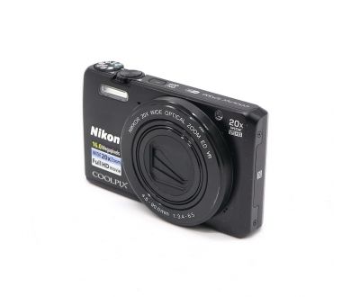 Nikon Coolpix S7000