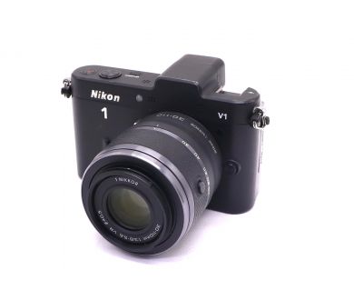 Nikon 1 V1 kit (пробег 51100 кадров)