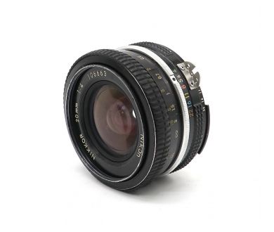 Nikon 20mm f/4 Nikkor