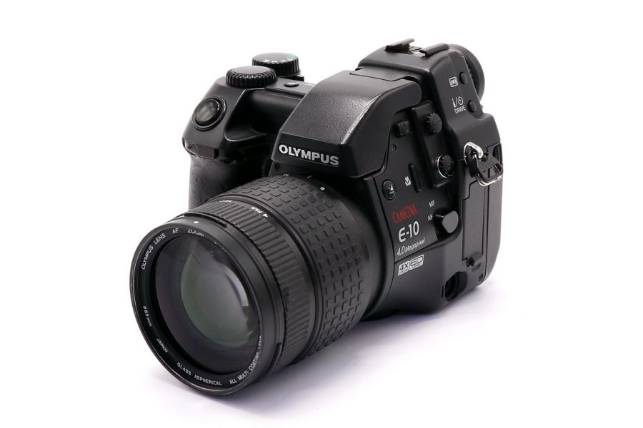 Olympus E-10 Camedia (Japan)