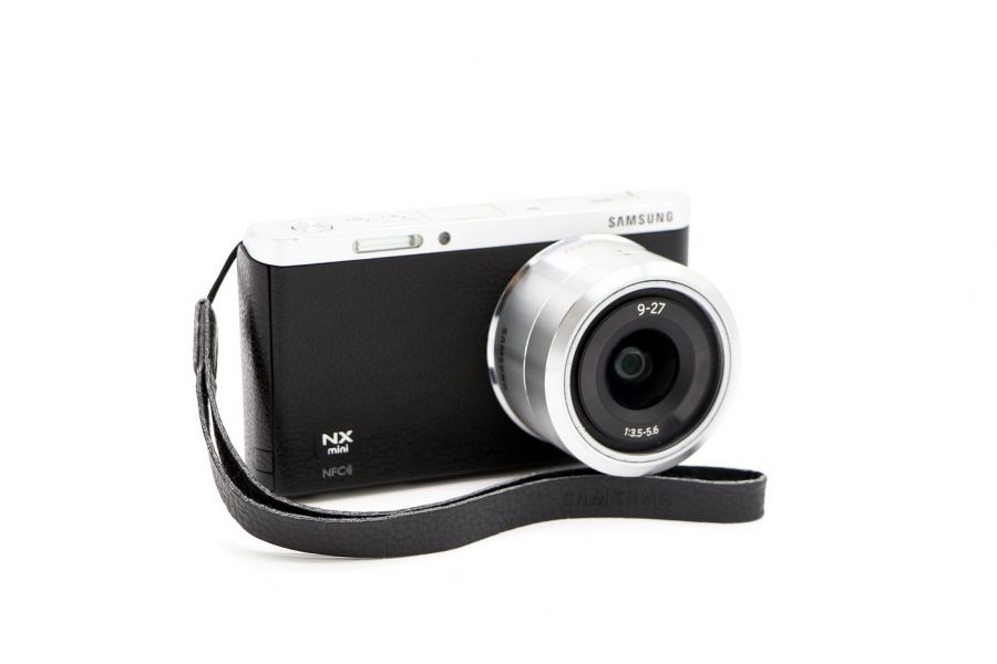 Samsung NX mini