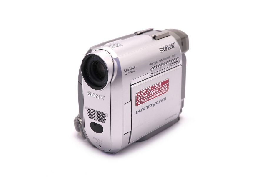 Видеокамера Sony DCR-HC20E