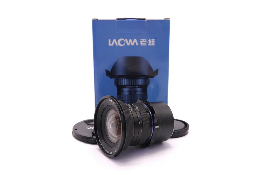 Laowa 15mm f/4 Wide Macro for Sony E в упаковке