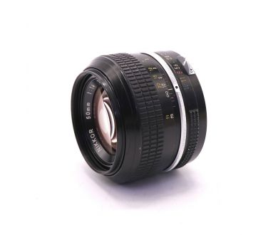Купить Объектив Nikon 50mm f/1.4 Nikkor (Japan, 1988) Объектив Nikon 50mm f/1.4 Nikkor (Japan, 1988)