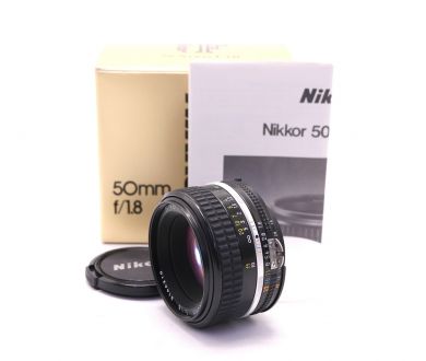 Nikon 50mm f/1.8 Nikkor в упаковке (Japan)