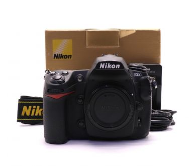 Nikon D300 body в упаковке (пробег 7250 кадров)