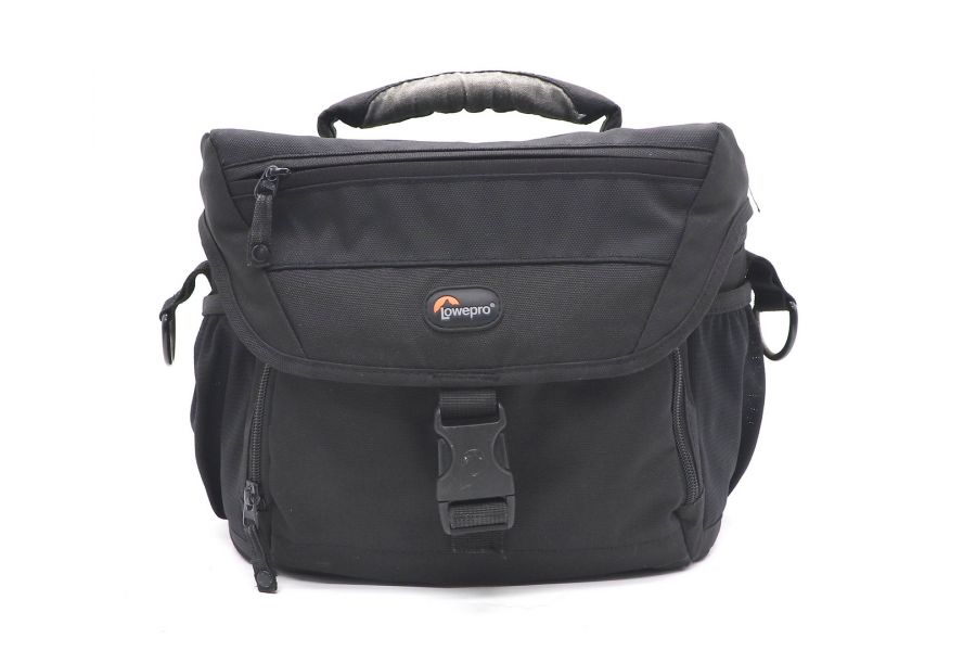 Сумка LowePro Nova 180 AW