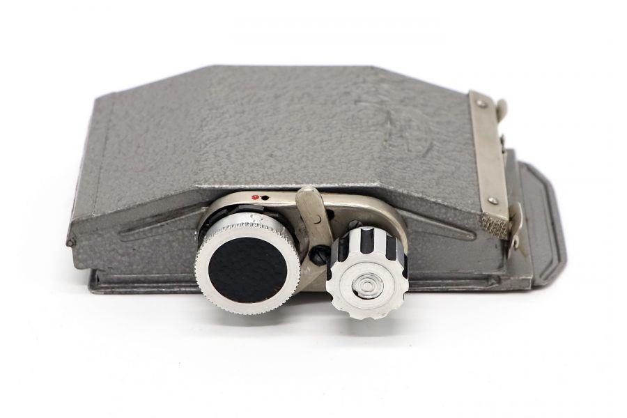 Задник Carl Zeiss