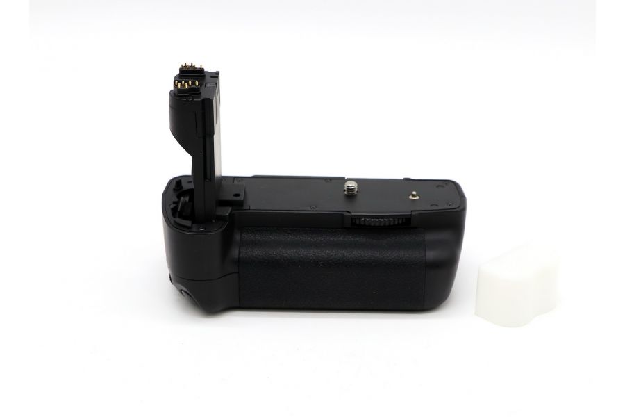 Батарейная ручка BG-1D for Canon 5D Mark II