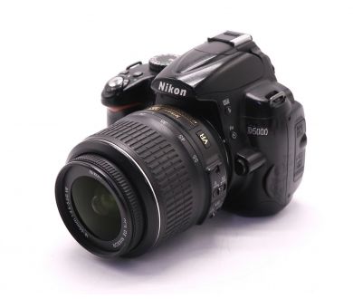 Фотокамера Nikon D5000 kit (пробег 55375 кадров)