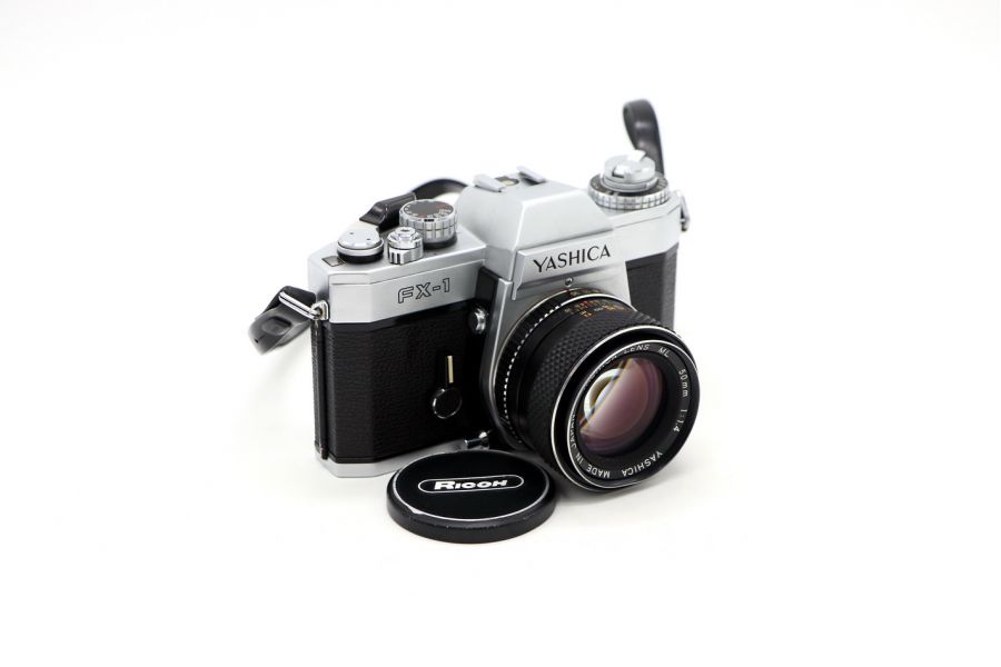 Yashica FX-1+ Yashica ML 50mm f/1.4