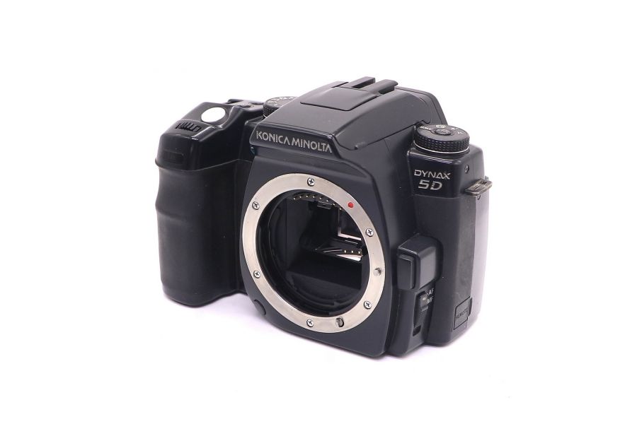 Konica Minolta Dynax 5D body (Japan)