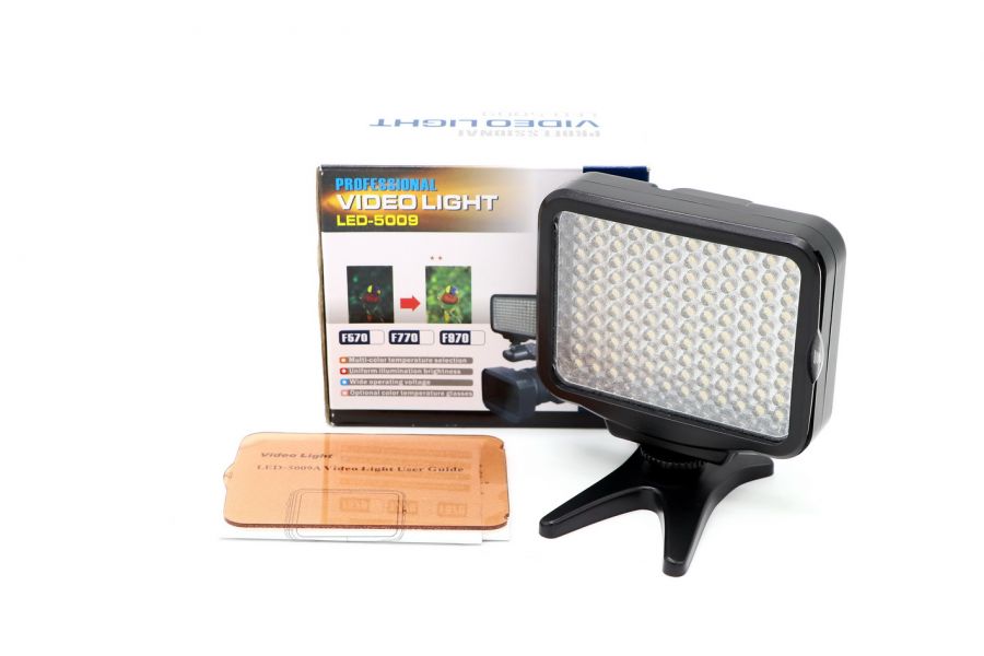 Накамерный свет LED-5009