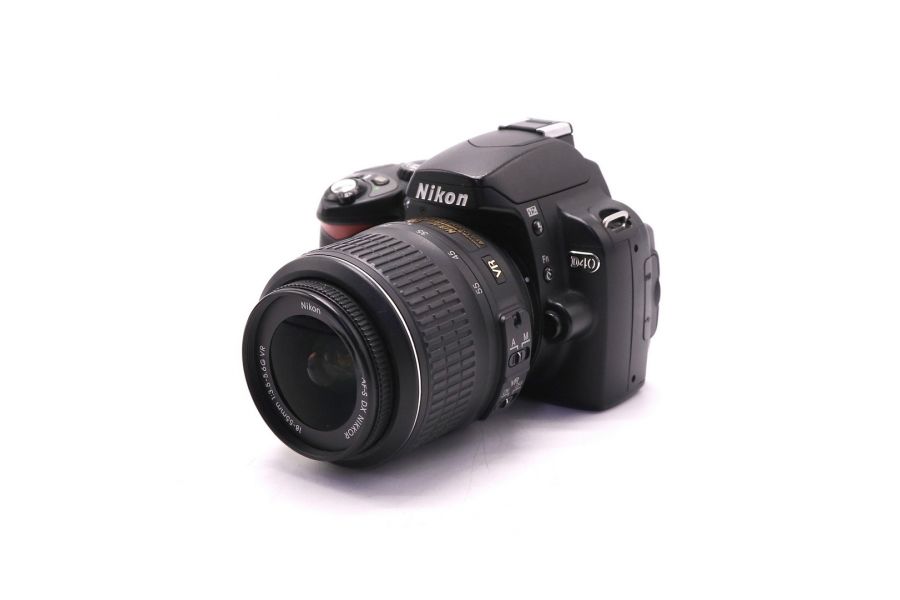 Nikon D40 kit (пробег 7550 кадров)