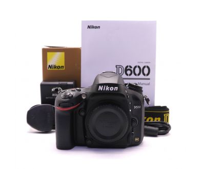 Купить Nikon D600 body в упаковке (пробег 5 кадров) (2014) Nikon D600 body в упаковке (пробег 5 кадров) (2014)