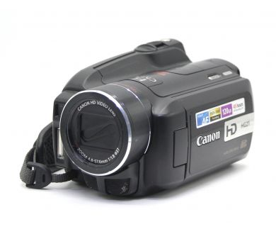 Купить Видеокамера Canon HG21 Видеокамера Canon HG21