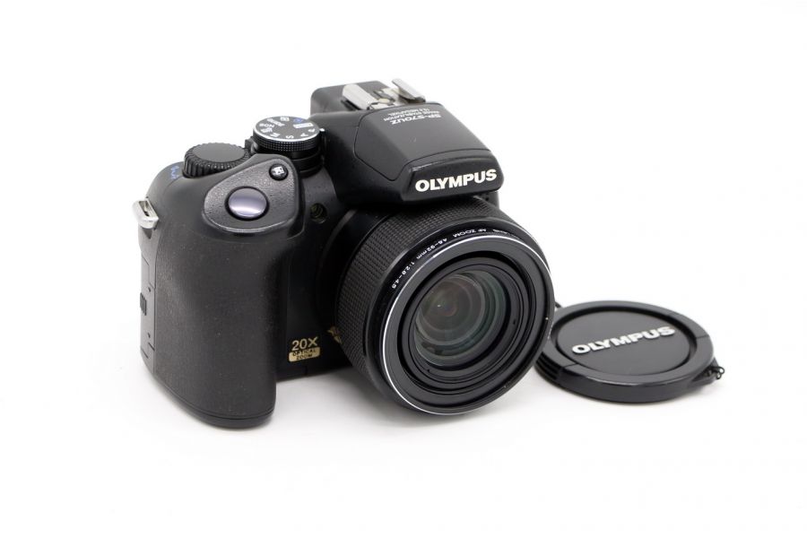 Olympus SP-570UZ