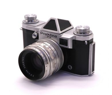 Praktina FX + Biotar 2/58 (Germany, 1955)