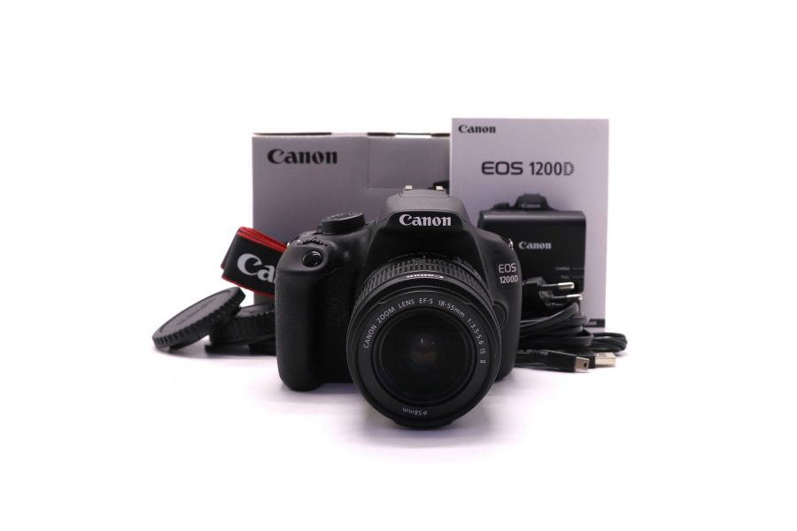 Canon EOS 1200D kit в упаковке (пробег 2125 кадров)