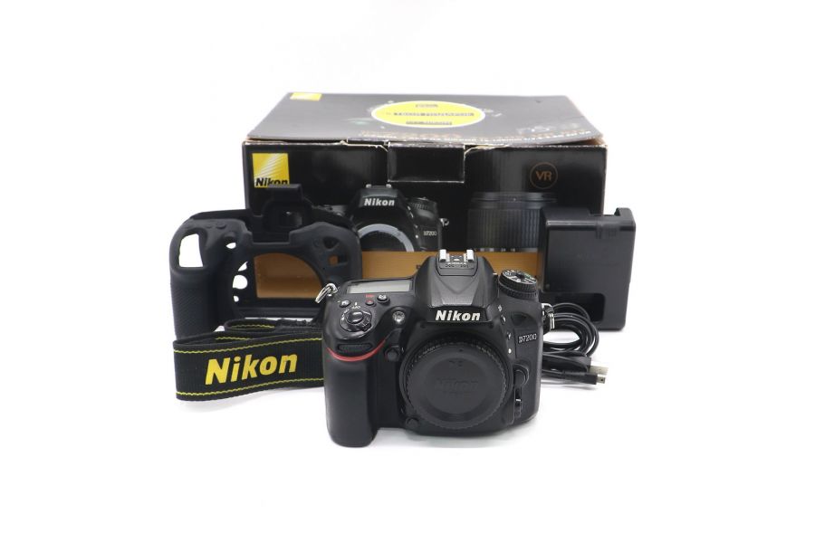 Nikon D7200 body box (пробег 331345 кадров)
