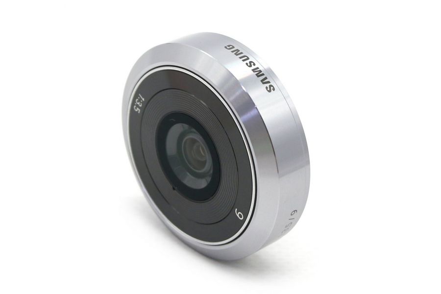 Samsung NX-M 9mm f/3.5