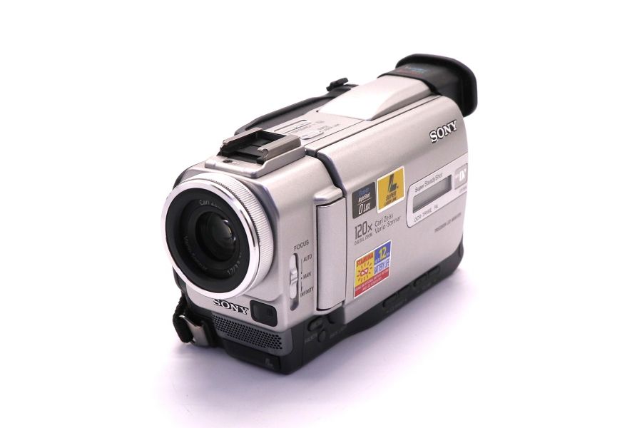 Видеокамера Sony DCR-TRV6