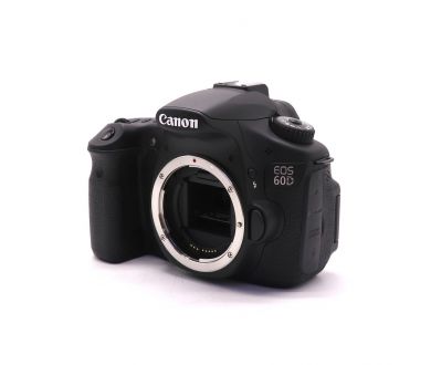 Фотокамера Canon EOS 60D body (пробег 2460 кадров)