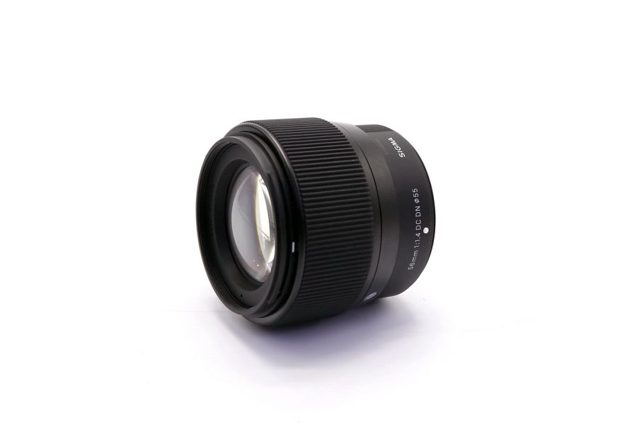 Sigma 56mm f/1.4 DC DN Contemporary Fujifilm X-Mount