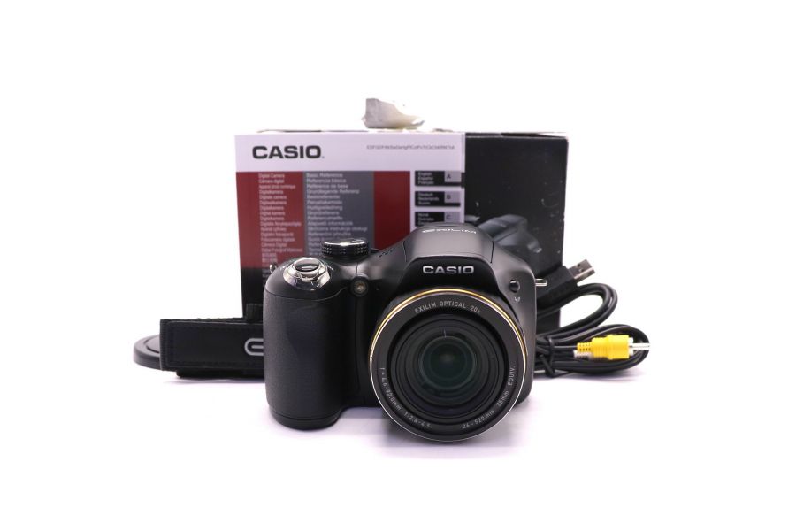 Casio Exilim EX-FH25 в упаковке