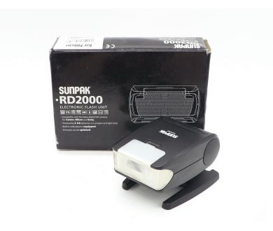 Фотовспышка Sunpak RD2000 в упаковке