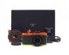 Leica X2 Edition Paul Smith в упаковке