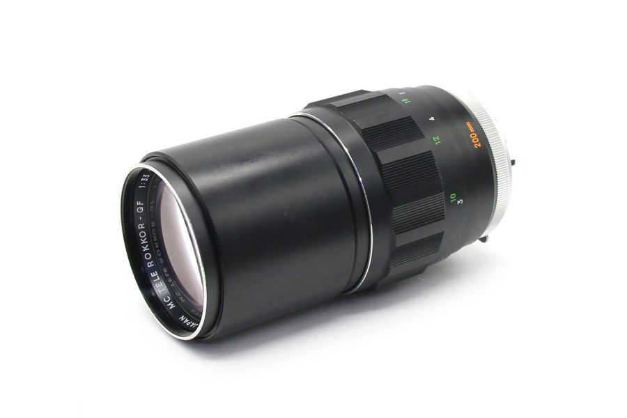 Minolta MC Tele Rokkor-QF 200mm f/3.5 (Japan, 1970)