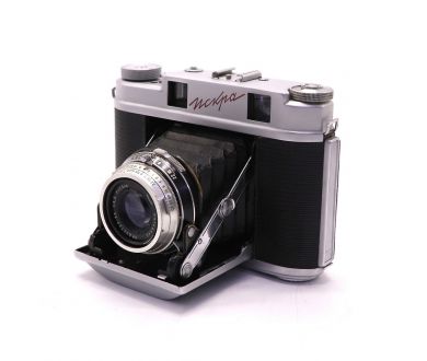 Искра (СССР, 1961) советская дальномерная камера