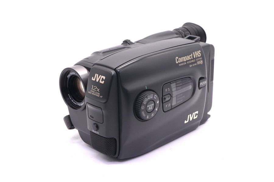 Видеокамера JVC GR-AX48
