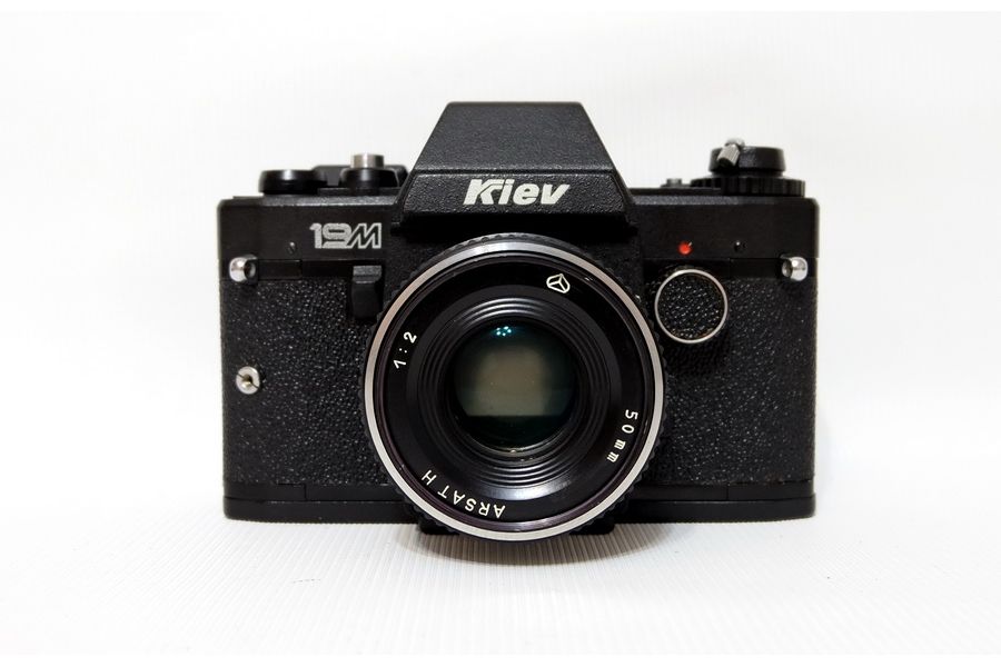 Редкость Киев 19М + Гелиос-81М (Арсенал, 1994г)