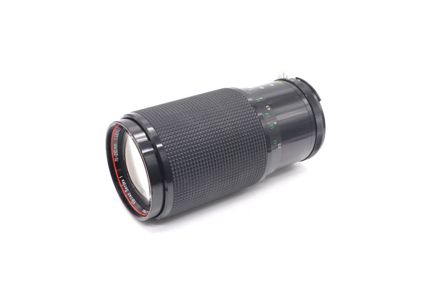 Vivitar Series 1 70-210mm f/2.8-4 VMC Macro 