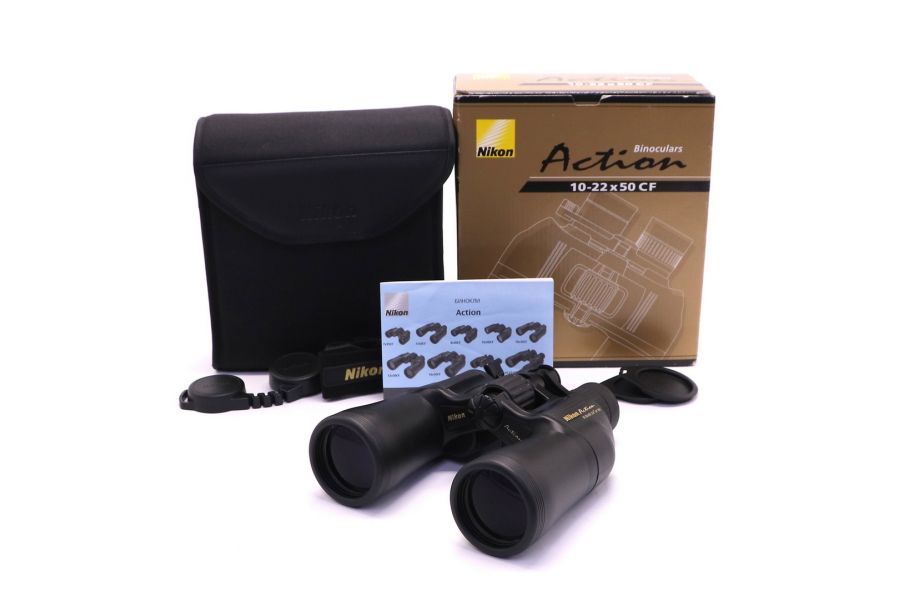 Бинокль Nikon Action 10-22X50 CF в упаковке