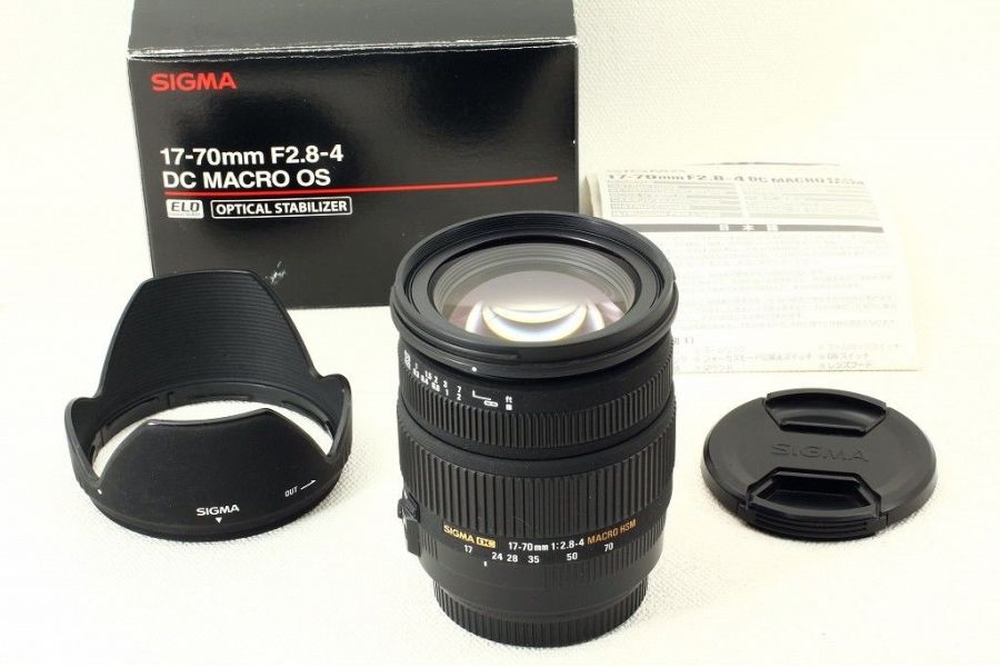 Sigma AF 17-70mm f/2.8-4 DC MACRO OS HSM в упаковке