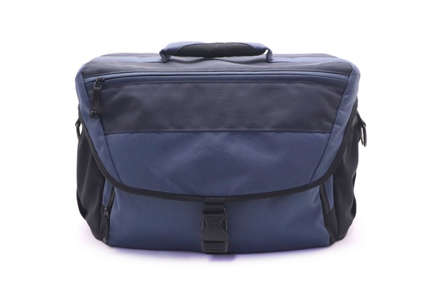 Сумка LowePro Nova 200 AW