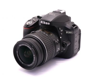 Купить Nikon D5300 kit (пробег 2615 кадров) Nikon D5300 kit (пробег 2615 кадров)