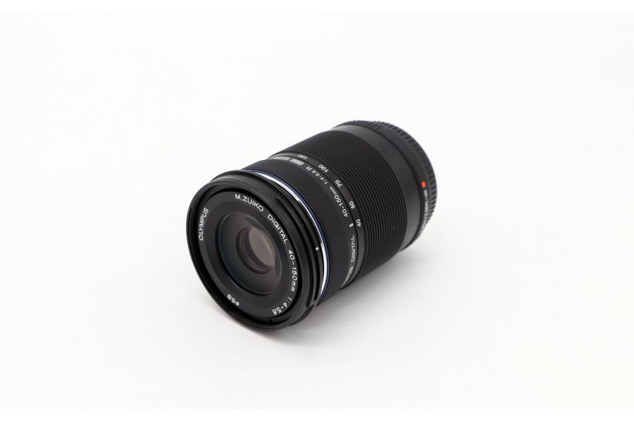 Olympus M.Zuiko Digital 40-150mm f/4-5.6 R в упаковке