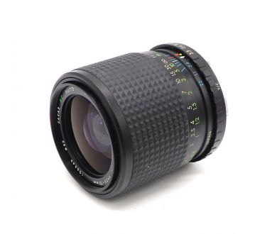 Sakar 35-70 мм f/3.5-4.5 MC Macro