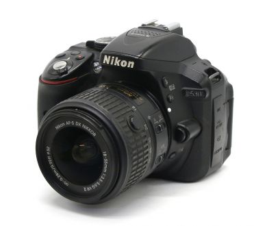 Nikon D5300 kit (пробег 21240 кадров)