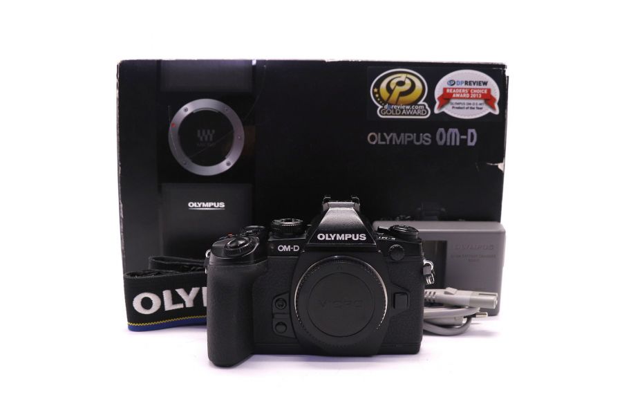 Olympus OM-D E-M1 body в упаковке (пробег 58540 кадров)